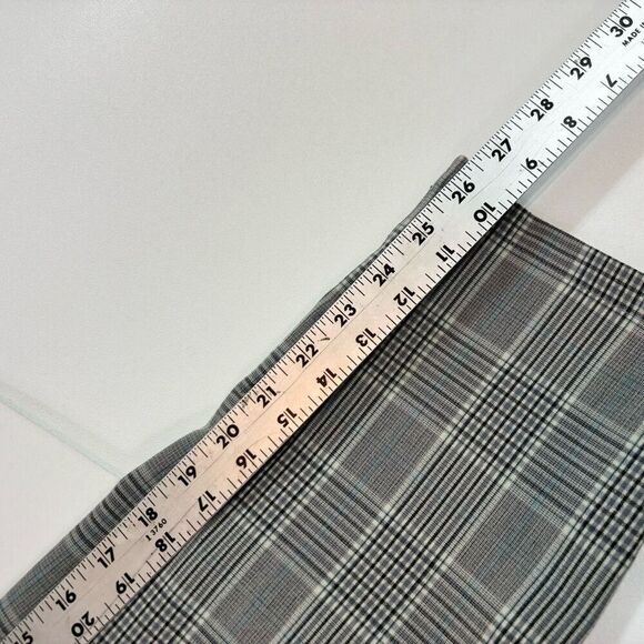 Cupcakes And Cashmere Pants 10 Womens Gray Checkered Mid-Rise Straight-Leg NWT - Picture 9 of 12